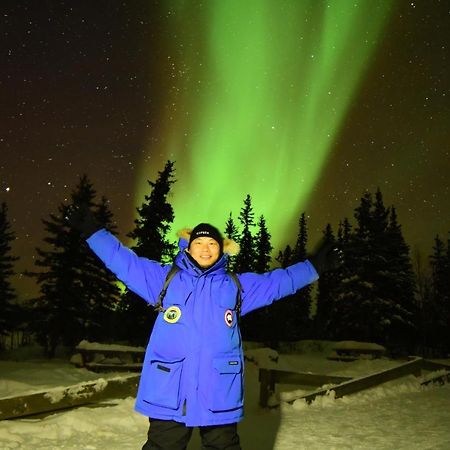 Aurora Deluxe Guest House Yellowknife Esterno foto