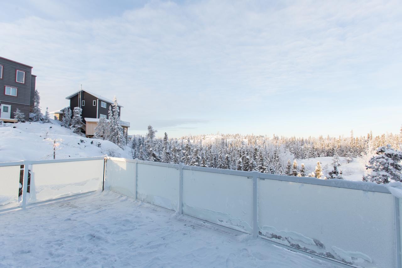 Aurora Deluxe Guest House Yellowknife Esterno foto