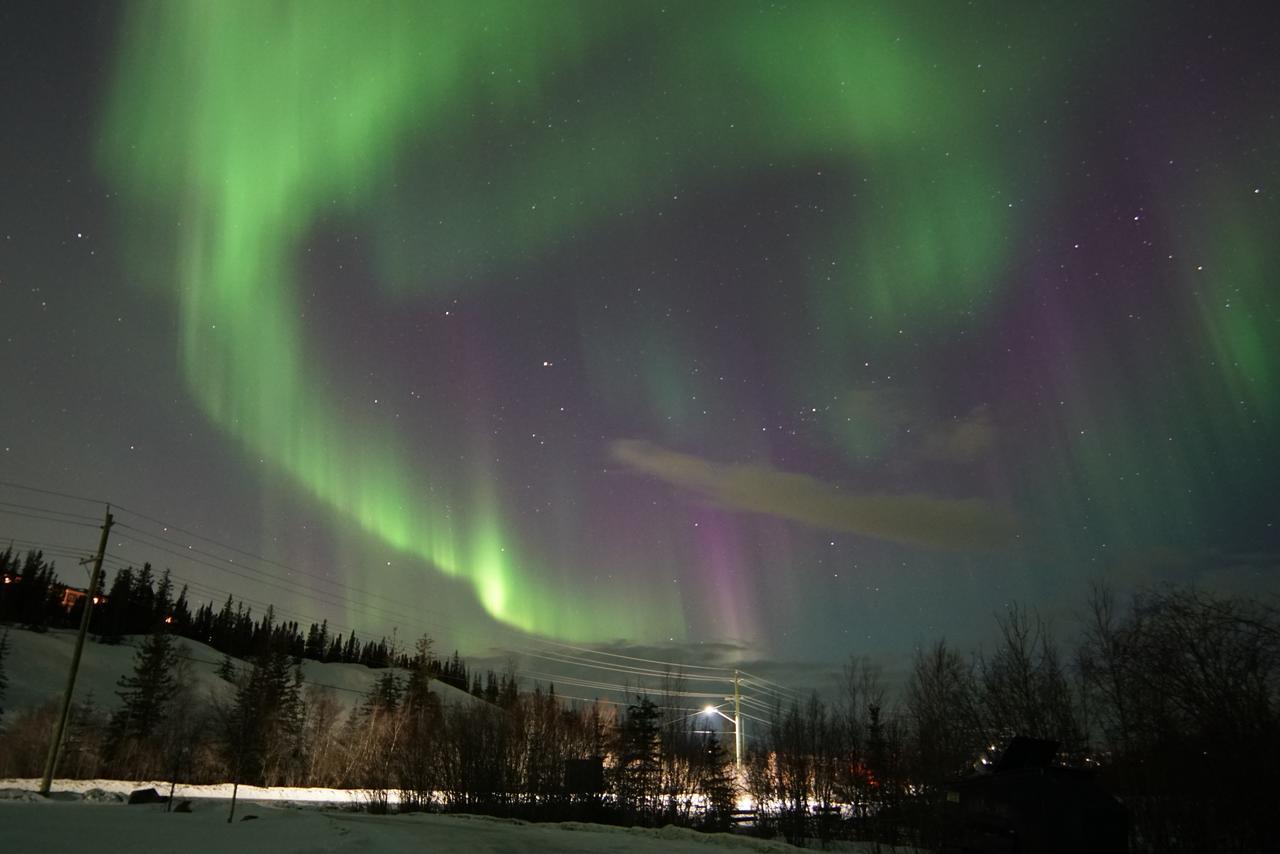 Aurora Deluxe Guest House Yellowknife Esterno foto